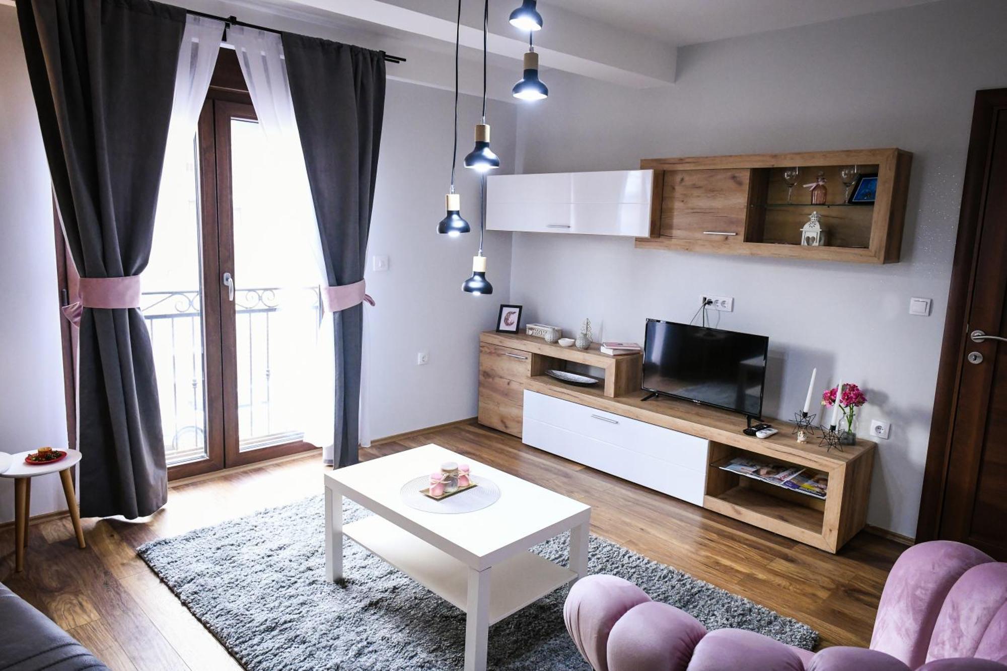 Apartman Filip Lägenhet Novi Pazar Exteriör bild